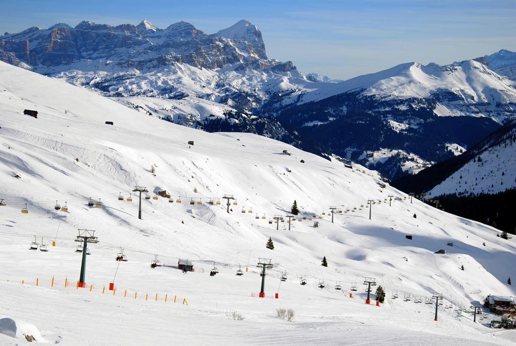 Dolasilla Park Hotel Vigo di Fassa Bagian luar foto